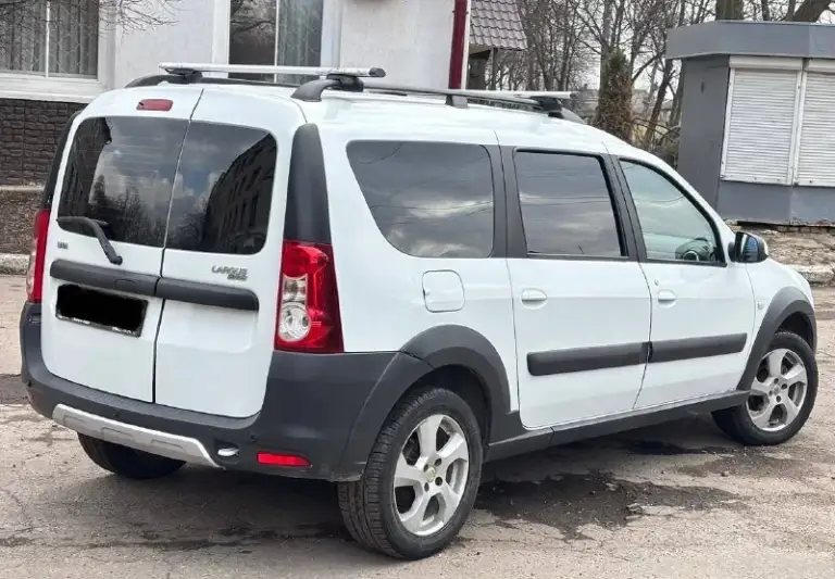 ✅Продам✅
Lada largus cross.
1.6 16V (106л. С)
2019Г. В.
1 Хозяин
Зеленая автотека.
Хорошая комплектация.
Автомобиль в отличном состоянии! Не требует никаких вложений!
Кузов соответствует фоткам!
Абсолютно без нюансов!
Все герметики и швы родные!
Остекление оригинальное!
Двигатель кпп ходовая часть на 5/5!
По автомобилю нету никаких нареканий!
Авто завел-сел-и-поехал!
Хорошая омплектация:
Кондиционер,
Abs, esp,
Подогрев сидений,
4Эл. Стеклоподъемника,
Электра усилитель руля,
Эл. Регулировка зеркал,
Сервестные книжки,
2 Ключа.
По документам все чисто!
Переоформление без проблем!
Цена 910.000т/р
Торг уместен!
Тел: +7 (949) 636-85-00. - фотография - 3
