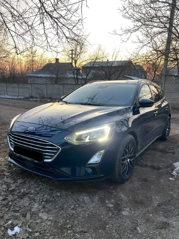 Продажа ford focus iv, 2019 г. В. , автомат, 1.5 tdci, дизель, 194.000 км пробег, из германии. Универсал, передний привод, расход 4,5 л. 2 ключа. 2 комплекта колес! Без adblue!!! 8-акпп - aisin! Доступ и заводка без ключа, навигация, android, carplay, раздельный круиз-контроль, датчик мертвых зон, предупреждение столкновения, помехи сбоку, ограничитель скорости, датчик удержания полосы, парктроники перед/зад, датчики света и дождя, и другие полезные функции. В багажнике запаска и домкрат! Новый аккумулятор, после обслуживания.
Цена: 1.470.000 руб.
Звоните: +7(949)3678727 - фотография - 1