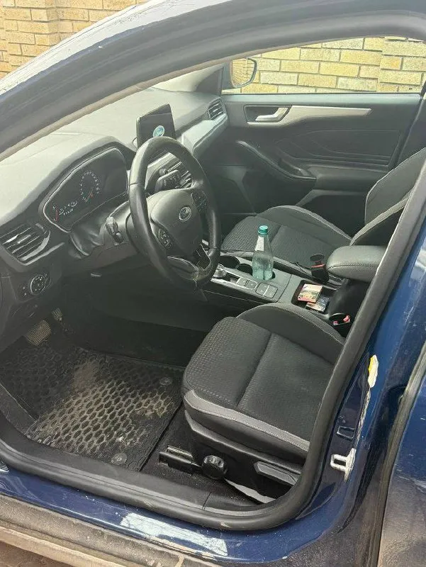 Продажа ford focus iv, 2019 г. В. , автомат, 1.5 tdci, дизель, 194.000 км пробег, из германии. Универсал, передний привод, расход 4,5 л. 2 ключа. 2 комплекта колес! Без adblue!!! 8-акпп - aisin! Доступ и заводка без ключа, навигация, android, carplay, раздельный круиз-контроль, датчик мертвых зон, предупреждение столкновения, помехи сбоку, ограничитель скорости, датчик удержания полосы, парктроники перед/зад, датчики света и дождя, и другие полезные функции. В багажнике запаска и домкрат! Новый аккумулятор, после обслуживания.
Цена: 1.470.000 руб.
Звоните: +7(949)3678727 - фотография - 9