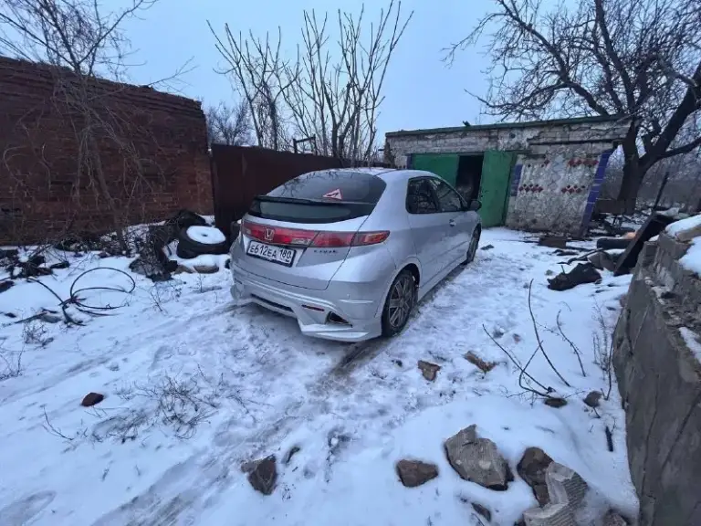 🟢🟢🟢 Срочная продажа 🟢🟢🟢
🚗 Honda civic 5d 2007 года, рестайлинг от завода. Панорамная крыша.
Надежный и экономичный хэтчбек с пробегом 240 тыс. Км. Авто находится в хорошем техническом состоянии. Двигатель 1.799 л.

​🚗Хорошая комплектация:климат и круиз -контроли, подогрев сидений, датчики света и дождя. Все системы работают исправно.

​🚗По кузову состояние нормальное, соответствует возрасту, есть небольшие дефекты (вышлю в лс). По ходовой части все ровно. Машина полностью на ходу и прослужит еще очень долго.
🚗В салоне не курили, все расходники менялись во время, каждые 5000 км

💳 Цена 800 тыс. Руб
Донецк +79495049597 анна
📞 Звоните: +7(949)5049597 - фотография - 5
