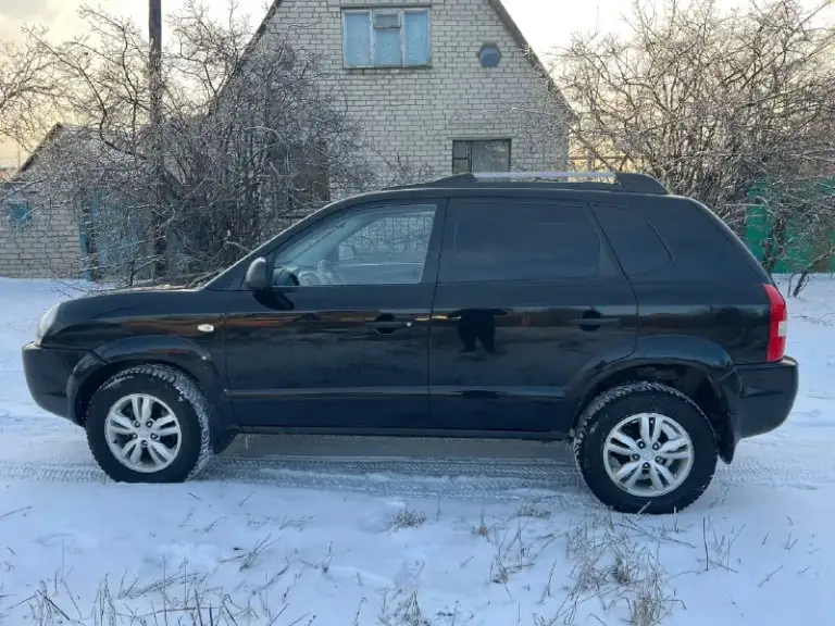 Продам hyundai туксон hyundai tucson
Цена-780.000р.
Тех осмотр пройден!
2.0 Бензин.
Кпп-механика.
Пробег-186.000км.
Один владелец.
Год выпуска-2008.
Осмотр г. Красный луч.
Подогрев стекла, зеркал, сидений, конденционер, гур, 4 электро стеклоподъемника, электро регулировка зеркал, подушки безопасности, чистый салон.
+7 959 216 17 62
📞 Звоните: +7(959)2161762 - фотография - 5