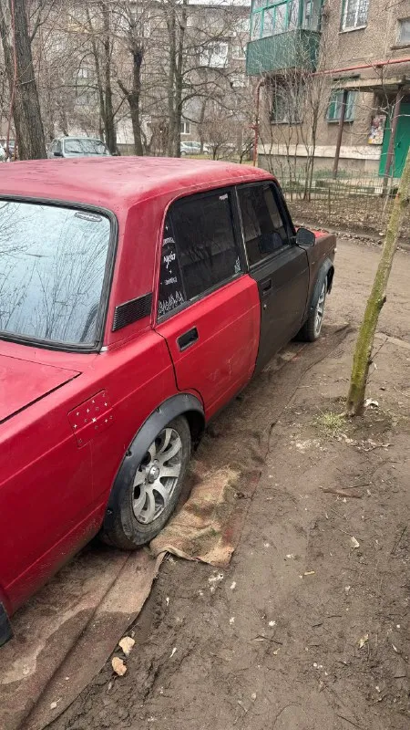 Продам ваз 2107 1.6 карбюратор
По документам я хозяин
Коробка 4 ст. (не выбрасывает, не пинается, работает как надо)
Сделаный мотор (не дымит, не троит, работают ровно и едет бодро)
Новая система охлаждения (радиатор, помпа, термостат и т. Д. )
Свечи, броне провода тоже новые
Немного перебрана передняя подвеска
Не гнилая
Стоит неплохая музыка с усилителем и блютузом
Новый замок зажигания
Новая резина (лето) r13
Мост не воет
Стоит мощный 75 аккумулятор
Электрика все работает, но есть нюансы (это жигули )
Салон достаточно целый
Есть нюансы подробнее в л/с или +79591838133 (тг)
По цене 97.000₽ +небольшой торг
📞 Звоните: +7(959)1838133 - фотография - 5