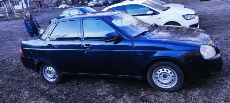 Продам ваз приора 2008 года выпуска, 1.6 126 двигатель (клапана не гнет). Была замена ремня грм, всех шестерен и роликов, а также правого приводного вала и новых шрусов. Электрика полностью исправна, заводится в любую погоду хорошо, масло не ест. Полностью новый модуль бензонасоса. Есть нюансы по лкп. Стаканы целые, дно 50/50, но не критично. Стоит андроид магнитола, колонки в передних дверях и задняя полка, сабвуфер в багажнике. Запретов, штрафов и т. Д. Нет.
Цена 250 000 рублей.
Телефон: +79490790081
📲 Tg: @no_name9374
📞 Звоните: +7(949)0790081 - фотография - 4