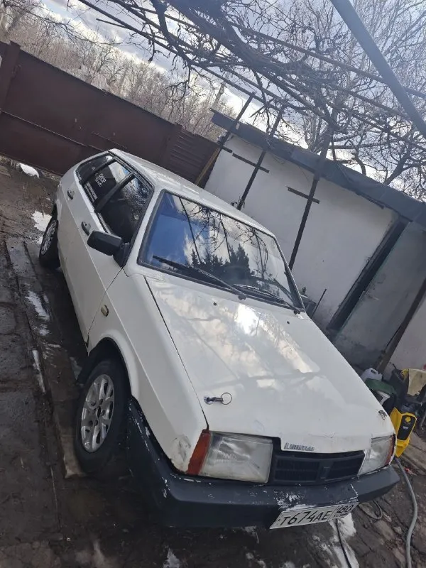 Продам 2109 и 2115, срочно!
2109 На 180 учёте, времянка.
На уверенном ходу
Бодрый, по коробке нет второй. Ходовая норм.
Резина зима.
Кузов живой.
Цена 75 тысяч ру торг
2115, Цена 90к
Бодрый, кпп не выбивает, ходовая часть в порядке.
Кузов не первой свежести, нужно варить дно,
Силовые элементы в порядке.
Салон норм, музыка играет не плохо, газ работает, резина бодрая, электрика вся работает.
Документы рф, на руках только стс, продаю как есть.
Г. Енакиево
+79495819526
📲 Tg: митя
📞 Звоните: +7(949)5819526 - фотография - 4