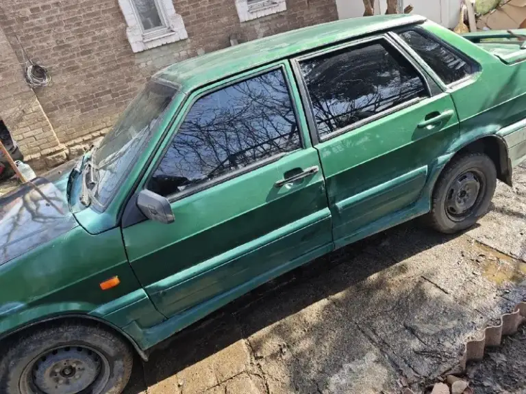 Продам 2109 и 2115, срочно!
2109 На 180 учёте, времянка.
На уверенном ходу
Бодрый, по коробке нет второй. Ходовая норм.
Резина зима.
Кузов живой.
Цена 75 тысяч ру торг
2115, Цена 90к
Бодрый, кпп не выбивает, ходовая часть в порядке.
Кузов не первой свежести, нужно варить дно,
Силовые элементы в порядке.
Салон норм, музыка играет не плохо, газ работает, резина бодрая, электрика вся работает.
Документы рф, на руках только стс, продаю как есть.
Г. Енакиево
+79495819526
📲 Tg: митя
📞 Звоните: +7(949)5819526 - фотография - 6