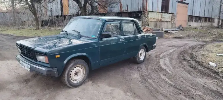 Продам ваз 2107
Авто 2005 г. В
Один хозяин с завода, автомобиль не гнилой, дно в заводском состоянии, все стекла родные, ходовая обслужена, двигатель и коробка без нареканий, салон опрятный.
Переоформление обязательно.
Цена 130 000 руб
+79491003842 - фотография - 1