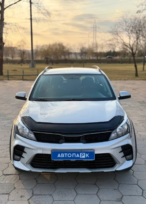 🔘 Kia rio x line

💰Цена: 1 200 000р
🏢Город: мариуполь
📅Год выпуска: 2021
🗒️Пробег: 156 068км.
⚙️Двигатель: 1.6
⛽Топливо: бензин
⚙️Кпп: автомат

📞 Телефон:

+7-949-727-41-51
+7-949-551-91-52
+7-989-263-55-56

💾 Описание:

Kia rio iv поколения в кузове универсал будет идеальным городским автомобилем на каждый день. Надёжный корейский двигатель g4 в паре с классическим автоматом порадует надёжностью, динамикой и маленьким расходом топлива.

☑️ Один владелец
☑️ Родная краска 💯%
☑️ Классический автомат
☑️ Отличная резина

Хорошая комплектация:
- Кожаный мультируль
- Центральный замок
- Электропакет
- Кондиционер
- Птф

🏦 Возможна продажа в кредит по двум документам.

Улица шевченко 269 - фотография - 2