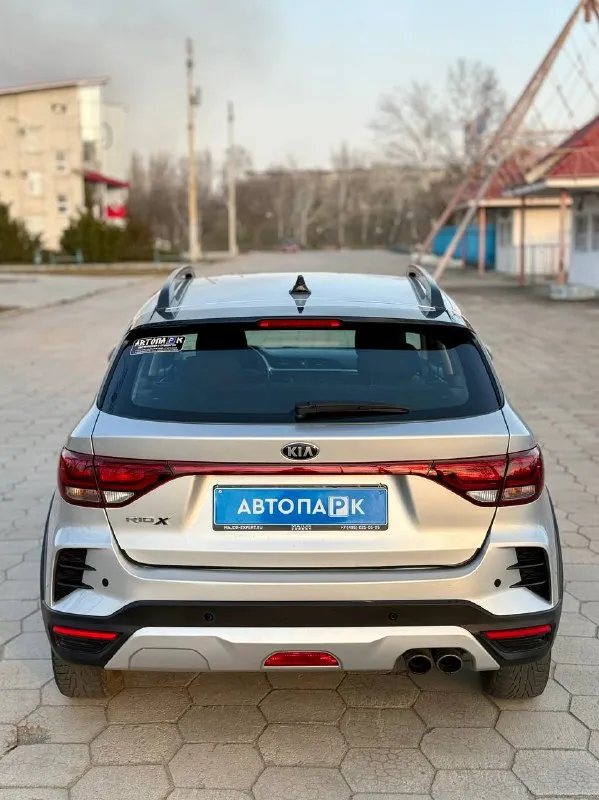 🔘 Kia rio x line

💰Цена: 1 200 000р
🏢Город: мариуполь
📅Год выпуска: 2021
🗒️Пробег: 156 068км.
⚙️Двигатель: 1.6
⛽Топливо: бензин
⚙️Кпп: автомат

📞 Телефон:

+7-949-727-41-51
+7-949-551-91-52
+7-989-263-55-56

💾 Описание:

Kia rio iv поколения в кузове универсал будет идеальным городским автомобилем на каждый день. Надёжный корейский двигатель g4 в паре с классическим автоматом порадует надёжностью, динамикой и маленьким расходом топлива.

☑️ Один владелец
☑️ Родная краска 💯%
☑️ Классический автомат
☑️ Отличная резина

Хорошая комплектация:
- Кожаный мультируль
- Центральный замок
- Электропакет
- Кондиционер
- Птф

🏦 Возможна продажа в кредит по двум документам.

Улица шевченко 269 - фотография - 5