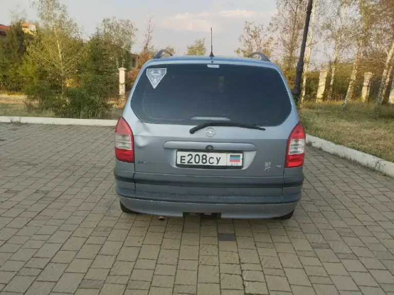 Продам opel зафира 2003 объём 1,8 машина в хорошем состоянии есть рыжики но ничего критичного на это адекватно уступлю, пороги днище всё целое двигатель коробка ходовка работает отлично, по электрике всё работает, машина брата можно переоформить без проблем, машиной владею больше семи лет без проблемная крепкая и вместительная тачка, цена 475т. Р. Торг, осмотр в донецке кировский район, +79499786219, обмен на паркетник, или грузовую газель!на 180 учёте !
📞 Звоните: +7(949)9786219 - фотография - 4