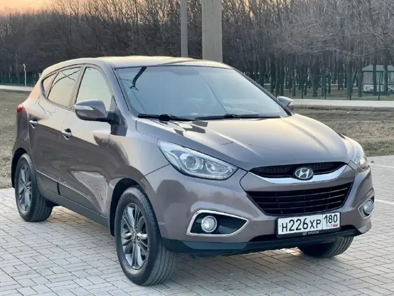 ☑️ Hyundai ix35 рестайлинг☑️
В шикарном состоянии!
✅Полный привод 4 wd
✅1 Хозяин
✅Без дтп!
✅Год выпуска 2014
✅ 2.0
✅Бензиновый (атмосферный)
✅Коробка механика 6 ступка
✅Пробег 215 тыс. Км.
✅Автотека зелёная
✅2 Ключа
✅Сигнализация
✅Режим eco
✅Разъемы под aux usb
✅Разъем 12v
✅Камера заднего вида
✅Литые диски r17

🔥В подарок новому владельцу🔥 ✅полный бак топлива
✅Донецк. Стоимость 1.395.000₽🔥
Тел. +7949-50-800-60
📞 Звоните: +7(949)5080060 - фотография - 2