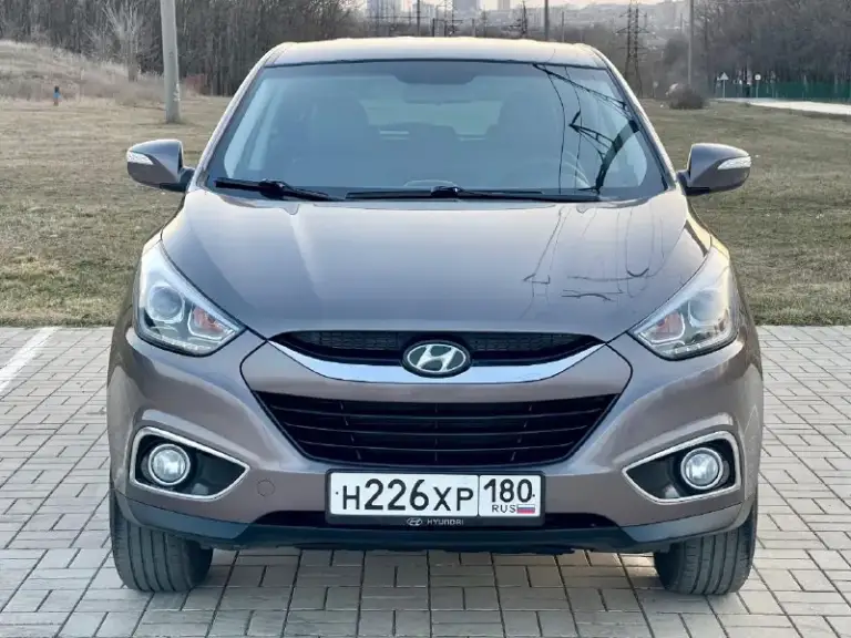 ☑️ Hyundai ix35 рестайлинг☑️
В шикарном состоянии!
✅Полный привод 4 wd
✅1 Хозяин
✅Без дтп!
✅Год выпуска 2014
✅ 2.0
✅Бензиновый (атмосферный)
✅Коробка механика 6 ступка
✅Пробег 215 тыс. Км.
✅Автотека зелёная
✅2 Ключа
✅Сигнализация
✅Режим eco
✅Разъемы под aux usb
✅Разъем 12v
✅Камера заднего вида
✅Литые диски r17

🔥В подарок новому владельцу🔥 ✅полный бак топлива
✅Донецк. Стоимость 1.395.000₽🔥
Тел. +7949-50-800-60
📞 Звоните: +7(949)5080060 - фотография - 5