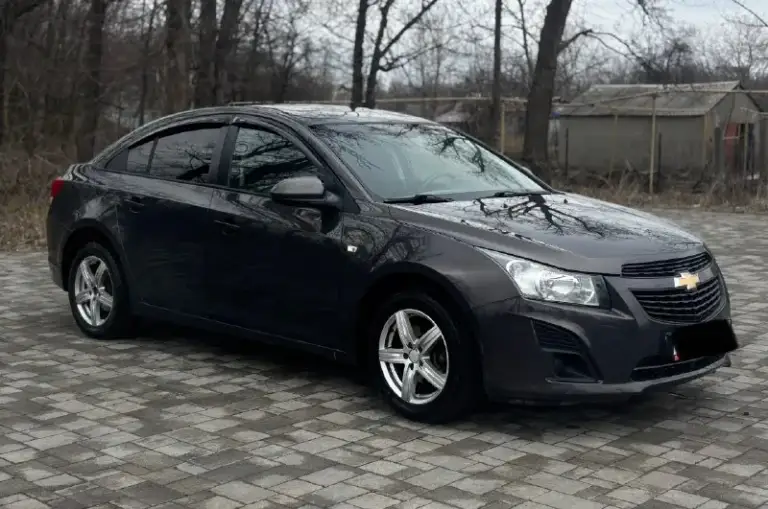 Продам chevrolet cruze ( chevrolet круз) 1.8 mt, 2013г
Пройден техосмотр, на учет поставим без проблем. В дтп автомобиль не был, кузов весь в заводском окрасе. Рыжиков нет, все стекла родные, включая лобовое стекло. Пробег 181 тысяч. Хорошая комплектация; кондиционер, подогревы сидений, зеркал, заднего лобового стекла, электростеклоподъемники, регулировка зеркал, сигнализация с автозапуском(starline), abs, esp, гур. Стоит хорошая зимняя michelin r16, летняя резина в подарок🎁
🔥Цена 750т. Р 🔥
Звоните :+79592158730
+79595041461
📞 Звоните: +7(959)2158730 - фотография - 2