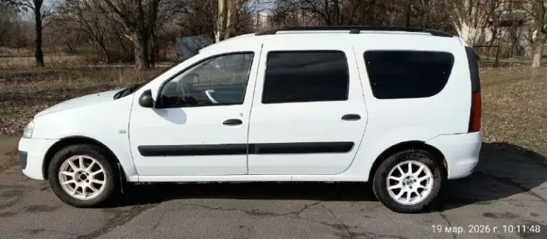 Собственник
Продам lada largus ( лада ларгус) досанкционная сборка, 2013г
253.000 Км
Двигатель 1.6 рено к7м, самый простой и надёжный.
Кпп включается мягко, не гудит, не выбивает.
Подвеска полностью обслужена.
- 7 Мест
- Диски r15
- Кузов оцинкован
- Кондиционер
- Гидроусилитель руля
- Электростеклоподъемники
- Подогрев сидений
- Центральный замок
Машина полностью обслужена, вложений не требует.
Г. Донецк
580 000₽ + Минимальный торг у капота
+79494194769
+79497989192 - фотография - 3