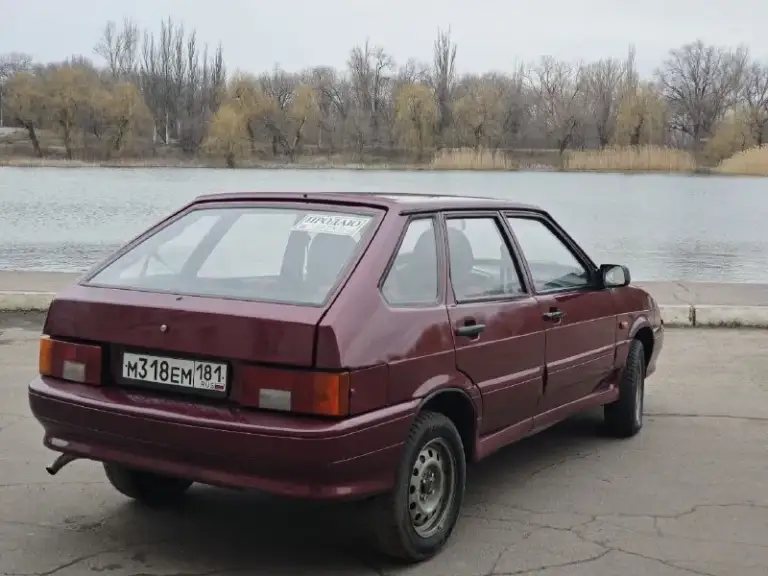 Срочно продам 2114, 2005 года
Полное переоформление!
Цена 150 тысяч рублей, без торга!
Резвый, коробка не выбивает, ходовая в порядке.
Дно целое, красить не надо
Салон отличный, музыка, электро стекла, лед свет, новая резина.
Косяки по мелочи, идеала нет.
Осмотр в енакиево
+79496791890
📲 Tg: мишаня
📞 Звоните: +7(949)6791890 - фотография - 2