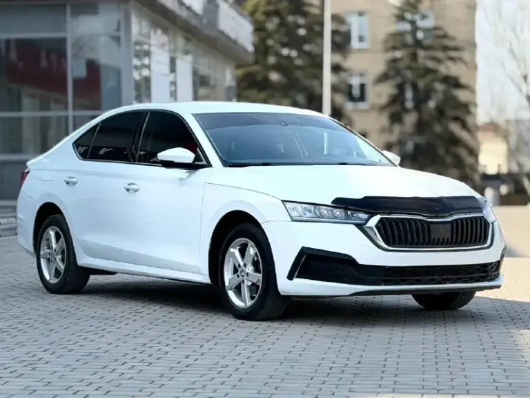 Skoda octavia a8
Год 2021
1.6 Бензин
Автомат
Пробег 117 родной
Автомобиль в отличном состоянии
Комплектация пред максимальная!
Лазерная оптика кар плей и много чего есть !
Вложений не требует
Цена 1.650.000 тысяч рублей
Тел +7(949)910-02-20
Тел +7(909)408-88-98
Telegram whatsapp
Возможно в кредит ‼️
Возможен обмен с вашей доплатой!
📲 Tg: @ivan1293
📞 Звоните: +7(949)9100220 - фотография - 1