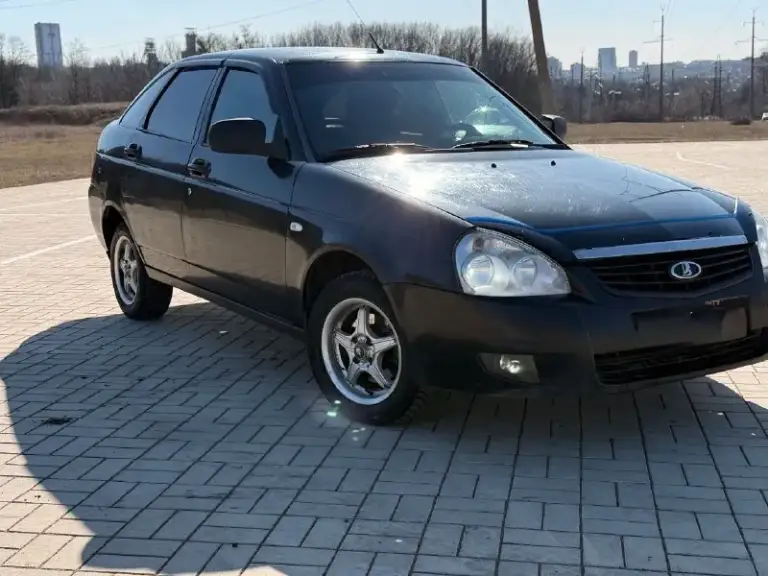 Lada priora
2013Г
250000Пробег
1Хозяин
Птс оригинал
Без залогов и ограничений
Полный пакет документов + диагностическая карта.
Мотор обслужен, работает ровно, не троит, не дымит.
Коробка без нареканий.
По ходовой вопросов нет. Ходовая ss20.
Дно, стаканы и днище в идеальном состоянии. Машина всегда хранилась в сухом гараже. Из доп. Опций :
Сигнализация с обратной связью, центральный замок, камера заднего вида, магнитола на андроиде с большим количеством функций, хорошая акустика, abs, airbag.
Задние парктроники.
Весь салон обтянут красивей кожей с перфорацией +потолок. Шипованные скаты, практически новые. Авто вложений не требует от слова совсем. Более детальней по телефону.
Цена 345000
Г. Донецк
+79490981171
+79494378767 - фотография - 2