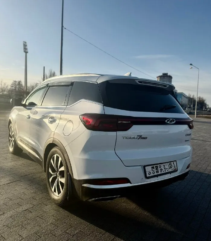 Chery tiggo 7 pro
В максимальной комплектации!
✅Родной пробег 64т. Км
✅Без подкрасов, без дтп
В эксплуатации с 2022 года.
Комплектация включает в себя : мультируль, безключевой доступ, start-stop, электроручник, carplay, датчик дождя и света, подогревы сидений, дневные ходовые огни, управление телефоном, автозапуск, беспроводная зарядка, камера заднего вида, камеры 360, люк, панорама, новая зимняя резина, все стеклоподъемники, 2-зонный климат-контроль, большой экран мультимедиа, подогрев переднего и заднего стекол, подогрев руля, помощь при спуске, кожаный салон, 2 ключа. Видео по запросу.
Цена 1.680.000р
Телефон: +7 (949) 404-97-78
Если не дозвонились пишите в телеграмм или whatsapp.
📞 🇷🇺 Звоните: +79494049778 - фотография - 2
