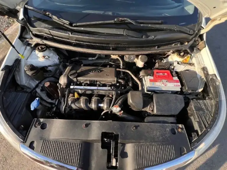 Продам kia rio 2013 г. В. , бензин 1.4, 107 л. С. , мкпп, пробег 293к. , в родной краске, без рыжиков, сколов и потертостей, состояние хорошее, в дтп не участвовала, коробка переключается плавно (без пинков), чистый не затертый салон. Я 3 владелец. Езжу каждый день. Все вопросы по телефону +79496391048. Цена 880т. Р. Торг у капота. Г. Мариуполь по вопросам писать 👤
📞 Звоните: +7(949)6391048 - фотография - 4