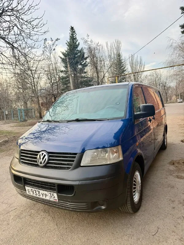 Продам volkswagen t5 1.9 tdi 2006 год
Грузовой фургон в длинной базе (long),
2 Сдвижные двери, кузов изотермический,
Авто в отличном состоянии, двигатель работает идеально, масло не ест, запускается в любой мороз, кузов в хорошем состоянии для своих лет, турбина работает идеально, коробка 5ст переключается легко, ничего не хрустит и не выбивает, не давно меняли сцепление, по электрике все работает, ходовая часть перебрана, топливный фильтр новый, в фарах стоят led линзы,
Пробег автомобиля 284 000км, комплектация: 2эл подъемника, эл зеркала с подогревом, abs, asc, резина лето, остаток нормальный, авто готово к работе, сел и поехал) авто пригнано с германии в 2011 году, с тех пор 2 владельца
Есть видео работы двигателя, скину по запросу!
Осмотр в макеевке ✅ цена 875 000 руб ✅ звоните: +79495570537 феникс
Либо +79920409993 теле2
📞 🇷🇺 Звоните: +79495570537 - фотография - 2