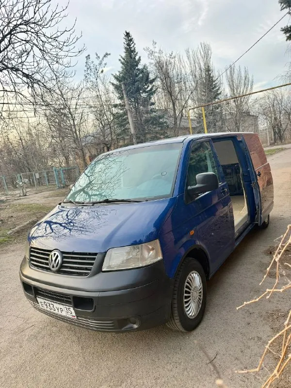 Продам volkswagen t5 1.9 tdi 2006 год
Грузовой фургон в длинной базе (long),
2 Сдвижные двери, кузов изотермический,
Авто в отличном состоянии, двигатель работает идеально, масло не ест, запускается в любой мороз, кузов в хорошем состоянии для своих лет, турбина работает идеально, коробка 5ст переключается легко, ничего не хрустит и не выбивает, не давно меняли сцепление, по электрике все работает, ходовая часть перебрана, топливный фильтр новый, в фарах стоят led линзы,
Пробег автомобиля 284 000км, комплектация: 2эл подъемника, эл зеркала с подогревом, abs, asc, резина лето, остаток нормальный, авто готово к работе, сел и поехал) авто пригнано с германии в 2011 году, с тех пор 2 владельца
Есть видео работы двигателя, скину по запросу!
Осмотр в макеевке ✅ цена 875 000 руб ✅ звоните: +79495570537 феникс
Либо +79920409993 теле2
📞 🇷🇺 Звоните: +79495570537 - фотография - 5