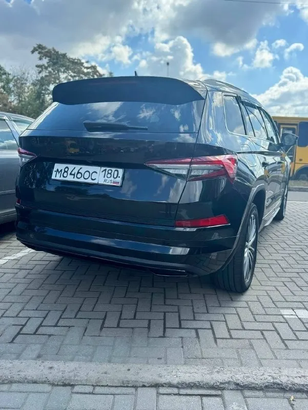 Продам срочно skoda kodiaq. В самой максимальной комплектации laurin & klement. Есть все. Skoda kodiaq, 2.0 амт, 180 л. С. 2022, оригинальный пробег 172.000км. По салону ничего не затерто, все в отличном состоянии! Официальный авто, в самой топовой комплектации. Покупался в салоне в 2022 году. Не бита, не крашена. Авто в идеальном состоянии как по салону, так и по кузову. Первый владелец. Переоформление любое. Мотор работает ровно, не троит, (пробег 70% трасса) морда в пленке. Коробка без рывков и пинков. Вложений абсолютно никаких не требует. Любые проверки на ваших сто, за ваш счет. Осмотр донецк-ростов. Цена: 3.300.000, торг. Заинтересованных прошу обращаться по телефону +79494999366 тг @ragib_001
📞 Звоните: +7(949)4999366 - фотография - 2