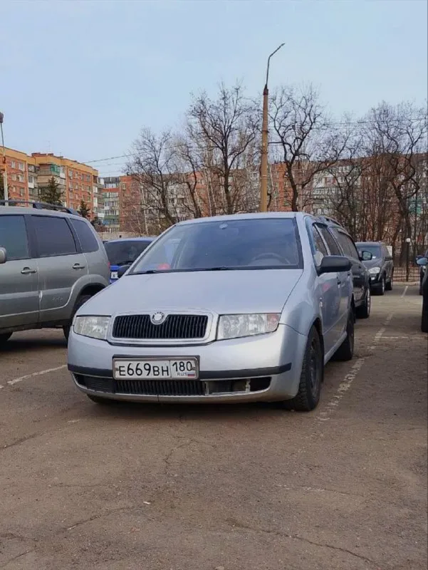 🔺 Skoda fabia
🔺 Автомобиль 2002 года выпуска. Кузов в хорошем состоянии — всё видно на фотографиях, салон опрятный. По технической части все хорошо — заводится хорошо,   автомобиль не дымит, двигатель работает ровно, передачи переключаются плавно, едет мягко — одно удовольствие. Присутствует два небольших недостатка (некритично треснуто лобовое стекло, немного воет гофра на глушителе), но, я думаю, цена ниже рынка сглаживает все недостатки.   Машина полностью обслужена и ждёт своего нового владельца! В подарок два комплекта колес (зима новая, штампы || лето новая, титаны)
❗️Цена просто подарок: 285.000₽, без торга. Осмотр в городе макеевка. За всеми подробностями, дополнительными фото и видео обращаться в лс или по номеру телефона +7(949)9824219
📲 Tg: @eho0t
📞 Звоните: +7(949)9824219 - фотография - 1