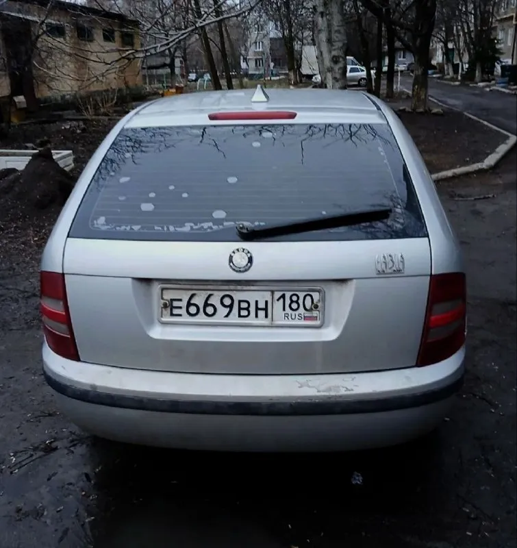 🔺 Skoda fabia
🔺 Автомобиль 2002 года выпуска. Кузов в хорошем состоянии — всё видно на фотографиях, салон опрятный. По технической части все хорошо — заводится хорошо,   автомобиль не дымит, двигатель работает ровно, передачи переключаются плавно, едет мягко — одно удовольствие. Присутствует два небольших недостатка (некритично треснуто лобовое стекло, немного воет гофра на глушителе), но, я думаю, цена ниже рынка сглаживает все недостатки.   Машина полностью обслужена и ждёт своего нового владельца! В подарок два комплекта колес (зима новая, штампы || лето новая, титаны)
❗️Цена просто подарок: 285.000₽, без торга. Осмотр в городе макеевка. За всеми подробностями, дополнительными фото и видео обращаться в лс или по номеру телефона +7(949)9824219
📲 Tg: @eho0t
📞 Звоните: +7(949)9824219 - фотография - 6