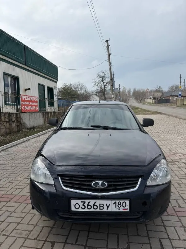 Продам ваз 2170 (приора ) 2012 год, мотор 8кл, ходовая часть в хорошем состоянии, мотор работает хорошо, коробка не выбивает, салон в хорошем состоянии, кузов не гнилой, есть возрастные рыжики, по документам полный порядок любое переоформление, цена 165 тысяч, находится в донецке +79493336260
📞 Звоните: +7(949)3336260 - фотография - 4