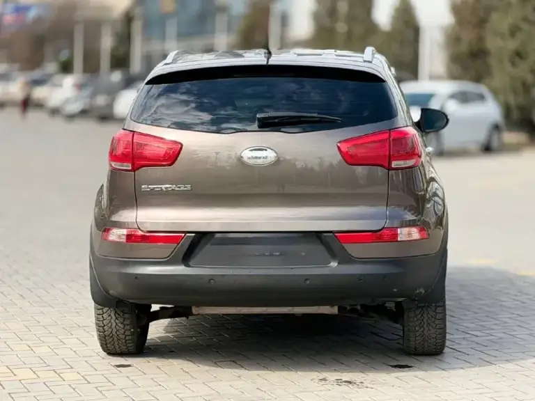 Kia sportage рестайлинг ✅✅✅
Год 2015
2.0 Бензин гильзован✅
Автомат
Автомобиль весь в заводском окрасе 100%
Вложений не требует
Кузов без дефектов
Комплектация есть все кроме кожи !
Цена 1.335.000 тысяч рублей
Тел +7(949)910-02-20
Тел +7(909)408-88-98
Telegram whatsapp max
Возможно оформление в кредит ✅✅
📲 Tg: @ivan1293
📞 Звоните: +7(949)9100220 - фотография - 7