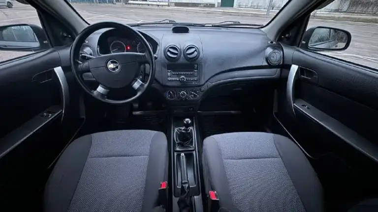 Chevrolet aveo (авео)
Двигатель 1.4
Год: 2010
Тип кпп: механическая
Пробег: 82 000
Дополнительная информация: автомобиль в идеальном состоянии. Один собственник, одна запись в птс. Два косметических окраса, любые проверки. По мотору все сухо, ни одного потека, новый аккумулятор, кондиционер, пороги днище в отличном состоянии, как новая. Подвеска отлично, ничего делать не нужно. Гаражное хранение, реагентов не видел. Два ключа, сигнализация. Осмотр донецк, торг у капота
Цена: 550000 руб
+79497710177
📞 Звоните: +7(949)7710177 - фотография - 9