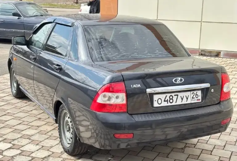 В продаже живая приора! 2009г. В. Автомобиль в заводском исполнении! В заводском окрасе! Пробег 170.000т. Имеется свежая страховка и тех осмотр! Состояние отличное! Авто не требует абсолютно никаких вложений! Днище пороги стаканы низа дверей в идеальном состоянии! Кузов без гнили ржавчины! В заводском окрасе! Все герметики швы точки завод! Остекление родное! Двигатель 1.6 16v работает как часики! Без посторонних звуков! Масло не расходует! Кпп и ходовая часть просто супер! Без нареканий! По комплектации: электро усилитель руля, abs, подогрев сидений, сигнализация, эл. Стеклоподъемники, эл. Регулировка зеркал, сенсорный магнитофон с bt. Стоит очень редкий салон с завода, передние сидения ковши! Документы чистые! Переоформление без проблем. Цена 370.000т. Р торг. Тел: +79499913705. За идеальном в автосалон!
📞 Звоните: +7(949)9913705 - фотография - 3