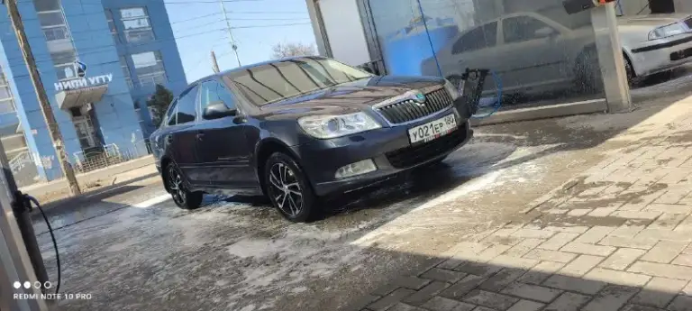 Продам skoda октавию а5 1.8 tsi на айсине. Полная комплектация, пробег 273000, владею 2 года, все вопросы по номеру телефона+79497245632(но лучше писать в тг по номеру телефона) цена 950 + торг. Территориально нахожусь в волновахе
📲 Tg: @anybis_6666
📞 Звоните: +7(949)7245632 - фотография - 1