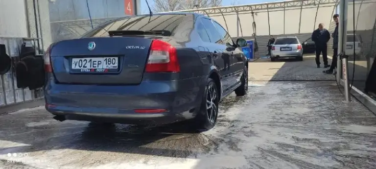 Продам skoda октавию а5 1.8 tsi на айсине. Полная комплектация, пробег 273000, владею 2 года, все вопросы по номеру телефона+79497245632(но лучше писать в тг по номеру телефона) цена 950 + торг. Территориально нахожусь в волновахе
📲 Tg: @anybis_6666
📞 Звоните: +7(949)7245632 - фотография - 4
