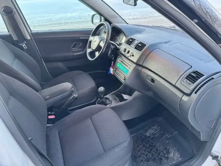 Skoda fabia 2010 год,1.4 86 сил,530000,торг, петровский район
+79498905868
📲 Tg: кирилл
📞 Звоните: +7(949)8905868 - фотография - 5
