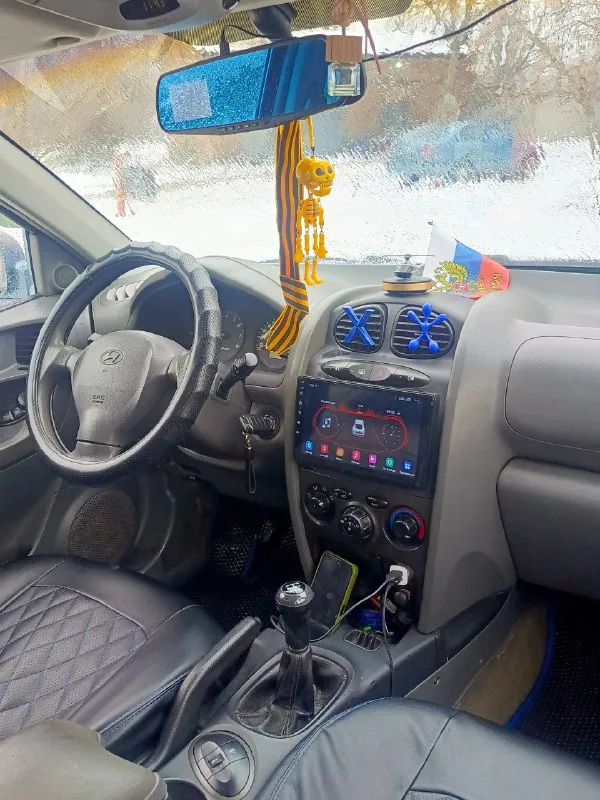 Hyundai santa fe classic
2000 Год
: 2.0 Газ/бензин
Кпп: механическая 5ст.

Продажа от собственника.
Чистые документы, полное переоформление.
Автомобиль был пригнан в 2016 году, все 10 лет в одной семье.
Стоит контрактный мотор, ставился полтора года назад, вписан в птс.
Семейный автомобиль, в отличном состоянии, в родном окрасе.
Стоит газ евро4.

По комплектации:
Кондиционер (заправлен), 4 эсп, электрорегулировка и обогрев зеркал, android магнитола с камерой заднего вида.

Ходовка в идеальном состоянии, стоит новая печка, велюр под чехлами как новый.

Цена: 650 000руб, торг реальному покупателю

Шахтерский район

+7 951 839 88 77 Кирилл
📞 Звоните: +7(951)8398877 - фотография - 9