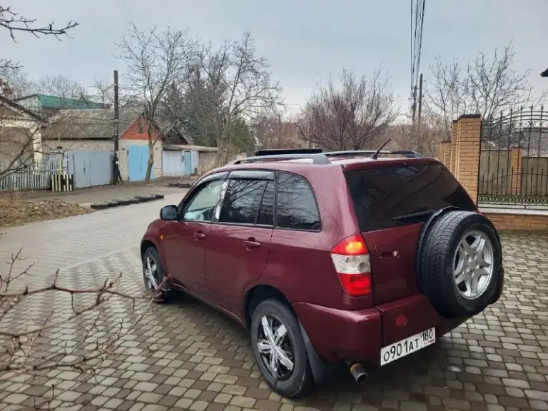 Продам авто chery tiggo 2.0 (чери тигго)
Цена: 375.000руб
Пробег: 121.000
Год выпуска: 2009 год
Город: донецк
Номер: +7 949 086 06 31( telegram)
Автомобиль покупался новым в автосалоне в донецке, в одних руках с момента покупки, двигатель в отличном состояние, ходовая часть перебранна, коробка без нареканий, хорошая комплектация, полный электро пакет, электро зеркала, мультируль, подогревы сидений, рабочий кондиционер, штатная сигнализация, стёкла все родные, новый аккамулятор, два ключа.
По кузову отлично сохранился для своих лет.
Хороший семейный автомобиль.
Звоните пишите. - фотография - 3