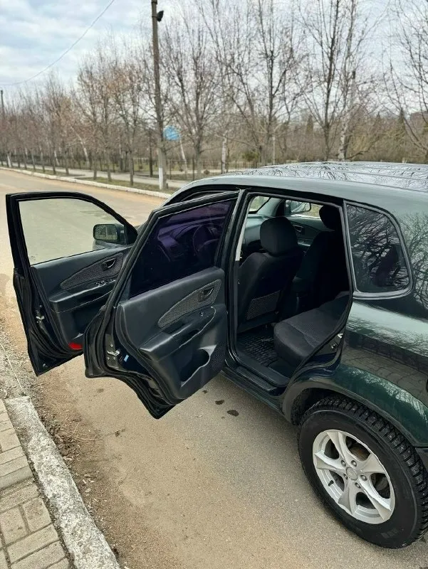Продам hyundai tucson 2008г. В я хозяин по всем документам, мотор бензин 2.0 на механике. Хочу за машину 🔴800.000₽🔴торговаться не намерен, смотрите цены! Отличное состояние машины, кузов без рыжиков, аварий, и прочего - в родном окрасе! Приезжайте проверяйте! Резина зимняя новая, есть летняя в комплекте. Подогревы сидений, эл. Зеркала, сигнализация, 4 подъемника, датчик дождь свет, хорошая музыка, и еще много чего! Диагностическая карта(техосмотр) в наличии, хоть сразу в мрео. Автотека идеальная, пробег 233т. Км на машине езжу, пробег растет. В последних руках 13лет, два ключа птс оригинал! По днищу перед зимой занимался, обрабатывал, целое! +79494239299
📞 Звоните: +7(949)4239299 - фотография - 8