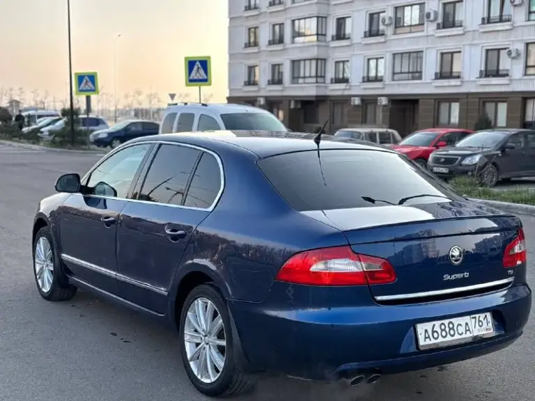 Продам škoda superb 1.8 at
2009 Год выпуска
225 000Км пробега

Технически авто без замечений!
Все функции работают
Мотор работает мягко без посторонних звуков
Масло не жрёт
Кпп работает отлично
Ходовая мягкая
Подогревы передних сидений
Парктроники все работают
Парк ассистент работает сама паркуется

По кузову есть косяки в виде не качественных окрасов сколов царапин

Задний фонарь куплен оплачен

За эти деньги идеальный автомобиль !!

Цена 680 000₽ торг бак бензина

Остальное по телефону

+79496361868 - фотография - 6