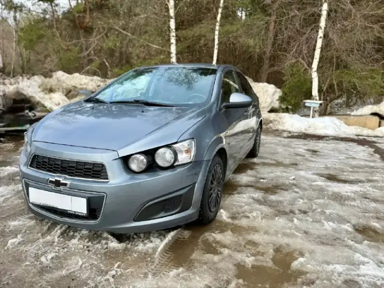 Chevrolet aveo t300 2015 г. В. * год покупки декабрь 2014 г. * поколение 2014-2020 * пробег 160 000 тыс. * владельцев по птс 2 * не битый * модификация 1.6 ат ( 115 л. С) * коробка автомат * бензин 92 * передний привод * комплектация комфорт * сигнализация starlaine chevrolet aveo t300, декабрь, 2014 г. Покупался для себя. Вложений не требует, сел и поехал. Своевременная замена масла и то. Стоят свежие тормозные колодки и диски. По подвеске всё отлично (не гремит, не стучит) лакокрасочное покрытие идеальное. Днище в отличном состоянии. Замена масла в акпп на 155 тыс. Бережное использование автомобиля. * авто в собственности 5 лет (с апреля 2021 г. ). Без запретов и ограничений. Чистая. * очень комфортная и шустрая. * комплектация: магнитола с картплей, видео-регистратор, автозапуском старлайн с приложением и брелком. Авто можно завести и проследить он-лайн через приложение. * чистый, ухоженный салон, в машине не курили. Сиденья не продавлены) * очень экономный расход бен
📞 Звоните: +7(949)6647784 - фотография - 2