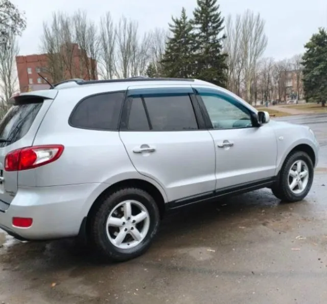 Продам автомобиль - hyundai santa fe 🚘 ➜ год выпуска: 2008 г ➜ пробег: 350.000 км ➜ объём двигателя: 2.2 л, ✅ автомобиль в отличном состоянии, есть летняя резина. В машине работает абсолютно всё! По комплектации: ● климат контроль ● 4 электростеклоподъёмника ● кожаный салон ● люк автомобиль без штрафов и запретов, чистая история! 💰 цена: 1.230.000 рублей. 🏢 город: ясиноватая. ☎ номера телефонов для связи: +79498479737 +79493323682
📞 Звоните: +7(949)8479737 - фотография - 2