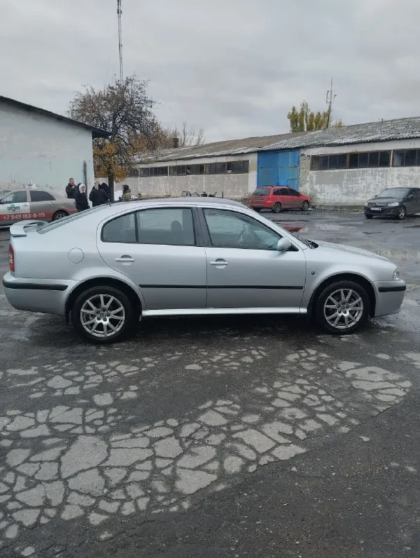 Skoda 2008 г. . 1.8. Пробег 280 тыс. . Собственник. Машина обслужена. . Недавно поменял грм - помпа, стойки, блины. .. Цена 600 тыс. .торг. +79494595113
📞 Звоните: +7(949)4595113 - фотография - 7