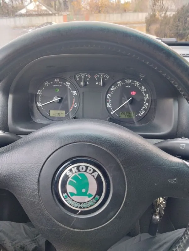 Skoda 2008 г. . 1.8. Пробег 280 тыс. . Собственник. Машина обслужена. . Недавно поменял грм - помпа, стойки, блины. .. Цена 600 тыс. .торг. +79494595113
📞 Звоните: +7(949)4595113 - фотография - 8