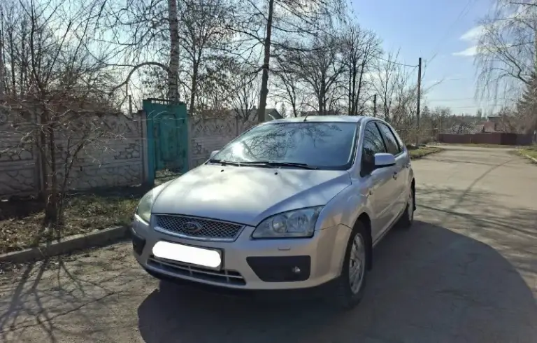 Ford focus 2 2006 года. Объём 1.8; 125л/с. В хорошем состоянии, никаких вложений не требуется. По технике всё на отлично, на богатой комплектации (chia) с круизом и с двухзонным климатом, abs, esp, электро-зеркала. С подогревом сидений, заднего стекла, боковых зеркал, лобового, мультируль, парктроники. Под чехлами велюровый салон, летний комплект на оригинальном литье, зеркало заднего вида с автозатемнением. Штатная магнитола, встроенный блютуз. Цена – 565,000₽, торг уместен. Номер: +7 949 362-84-55 +7 949 594-05-44
📞 Звоните: +7(949)3628455 - фотография - 6
