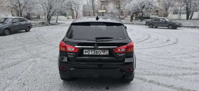 🚗 Mitsubishi outlander sport, 2019 г. !
Продаю надежный и ухоженный автомобиль в отличном техническом и внешнем состоянии.
🔹 Двигатель: 2.0 бензин
🔹 Привод: полный (awd) — уверенно едет в любую погоду
🔹 Пробег: всего 48 000 км (родной)
🔹 Год выпуска: 2019
✅ Автомобиль полностью обслужен, все то по регламенту
✅ Без вложений — сел и поехал
✅ Новая резина
✅ Чистый, аккуратный салон
✅ Я собственник, документы в порядке
📹 Видео автомобиля — по запросу
Осмотр. Петровское. Красный луч.
💰 Цена: 1 800 000 ₽
📞 Готов ответить на все вопросы, дополнительная информация по телефону
📲 Телефон / telegram:
+7 959 200 51 78
📲 Tg: @domovoi25
📞 Звоните: +7(959)2005178 - фотография - 5