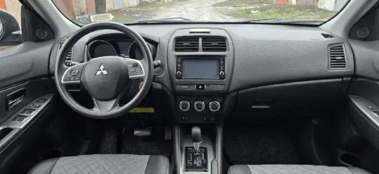 🚗 Mitsubishi outlander sport, 2019 г. !
Продаю надежный и ухоженный автомобиль в отличном техническом и внешнем состоянии.
🔹 Двигатель: 2.0 бензин
🔹 Привод: полный (awd) — уверенно едет в любую погоду
🔹 Пробег: всего 48 000 км (родной)
🔹 Год выпуска: 2019
✅ Автомобиль полностью обслужен, все то по регламенту
✅ Без вложений — сел и поехал
✅ Новая резина
✅ Чистый, аккуратный салон
✅ Я собственник, документы в порядке
📹 Видео автомобиля — по запросу
Осмотр. Петровское. Красный луч.
💰 Цена: 1 800 000 ₽
📞 Готов ответить на все вопросы, дополнительная информация по телефону
📲 Телефон / telegram:
+7 959 200 51 78
📲 Tg: @domovoi25
📞 Звоните: +7(959)2005178 - фотография - 9