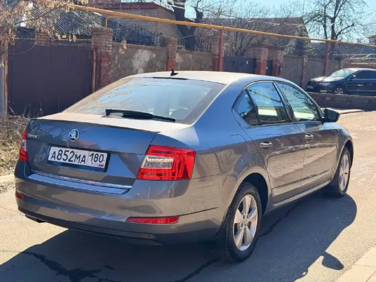 🚘Марка: octavia a7
📅Год выпуска: 2014
📈Пробег: 193.000 км
🚀 1.8 Tsi 180 лс.
Птс оригинал, тех осмотр пройден ✅2 ключа.
Хорошая комплектация, климат контроль, подогрев сидений в круг, датчик дождя.
Технически полностью обслуженная машина, без вложений! , коробка, ходовая все в отличном состоянии. Абсолютно всё в автомобиле работает! Каждая кнопочка нажимается, каждая лампочка светится!
2 Комплектов колёс
Звонить +79495925202
Цена 1.100.000₽

📞 Звоните: +7(949)5925202 - фотография - 6