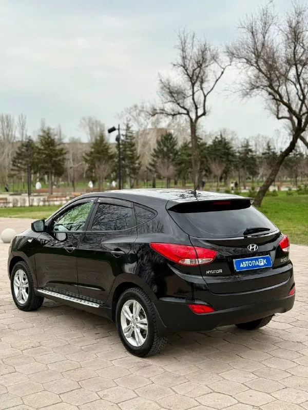 🇰🇵 Hyundai ix35

💰Цена: 1 350 000р
🏢Город: мариуполь
📅Год выпуска: 2012
🗒️Пробег: 98 511 км.
⚙️Двигатель: 2.0
⛽Топливо: бензин
⚙️Кпп: механика

📞 Телефон:

+7-949-727-41-51
+7-949-551-91-52
+7-989-263-55-56

💾 Описание:

💥 Настоящая капсула времени!
✅ Два владельца, птс оригинал
✅ Оригинальный пробег 98т. Км.
✅ Техническая часть на 5+
✅ Салон как новый
✅ Родная краска

🔥 Есть всё необходимое для комфортной и безопасной езды каждый день:

❄️ Кондиционер, подогрев всех сидений, android магнитола с bluetooth, бортовой компьютер, кожаный мультируль, led птф, полный электропакет, led свет, оригинальные литые диски на новой резине, два ключа.

Улица шевченко 269

🏦 Возможна продажа в кредит по двум документам. - фотография - 4