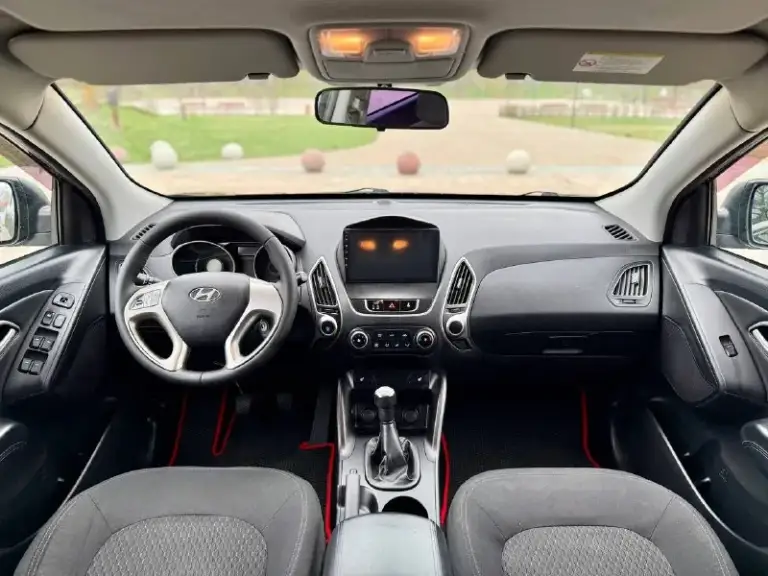 🇰🇵 Hyundai ix35

💰Цена: 1 350 000р
🏢Город: мариуполь
📅Год выпуска: 2012
🗒️Пробег: 98 511 км.
⚙️Двигатель: 2.0
⛽Топливо: бензин
⚙️Кпп: механика

📞 Телефон:

+7-949-727-41-51
+7-949-551-91-52
+7-989-263-55-56

💾 Описание:

💥 Настоящая капсула времени!
✅ Два владельца, птс оригинал
✅ Оригинальный пробег 98т. Км.
✅ Техническая часть на 5+
✅ Салон как новый
✅ Родная краска

🔥 Есть всё необходимое для комфортной и безопасной езды каждый день:

❄️ Кондиционер, подогрев всех сидений, android магнитола с bluetooth, бортовой компьютер, кожаный мультируль, led птф, полный электропакет, led свет, оригинальные литые диски на новой резине, два ключа.

Улица шевченко 269

🏦 Возможна продажа в кредит по двум документам. - фотография - 8