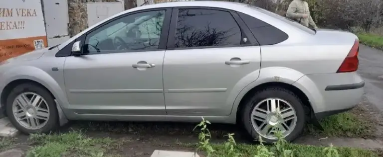 Продам ford focus 2 2006 года пробег 280 тысяч двигатель 1.6 (115 л. С. ) стоит контрактный двигатель с пробегом 160 тысяч (старый двигатель со всем навесным отдам в подарок, блок можно отремонтировать) производилась замена всей системы охлаждения (патрубки, теплообменник, термостат, расширительный бачок) так же сделана практически вся подвеска в придачу отдам снятый с этой машины евро 4 новая зимняя и летняя резина комплектация chia 4 стеклоподъемника климат-контроль 2-х зонный круиз-контроль подогрев сидений подогрев зеркал датчик дождя форсунки омывателя фар г. Мариуполь, левобережный район цена 500 тысяч +79496651597 тг. +79493540919
📞 Звоните: +7(949)6651597 - фотография - 2