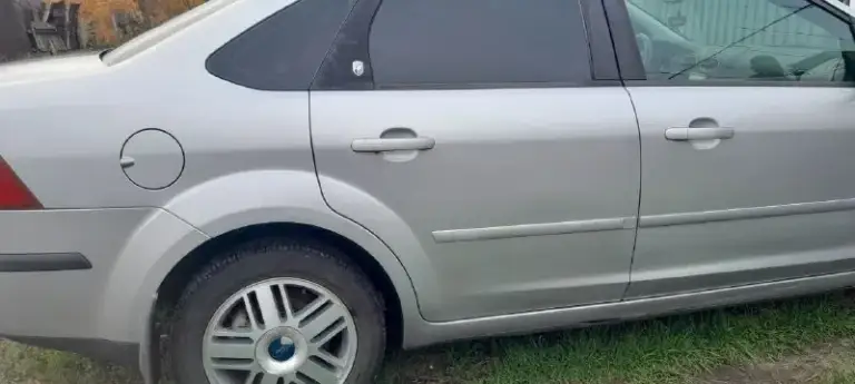 Продам ford focus 2 2006 года пробег 280 тысяч двигатель 1.6 (115 л. С. ) стоит контрактный двигатель с пробегом 160 тысяч (старый двигатель со всем навесным отдам в подарок, блок можно отремонтировать) производилась замена всей системы охлаждения (патрубки, теплообменник, термостат, расширительный бачок) так же сделана практически вся подвеска в придачу отдам снятый с этой машины евро 4 новая зимняя и летняя резина комплектация chia 4 стеклоподъемника климат-контроль 2-х зонный круиз-контроль подогрев сидений подогрев зеркал датчик дождя форсунки омывателя фар г. Мариуполь, левобережный район цена 500 тысяч +79496651597 тг. +79493540919
📞 Звоните: +7(949)6651597 - фотография - 3
